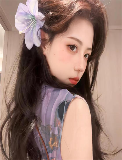 智慧中小学老师能看到什么_国产精品女主播主要上线_俱乐部的女人