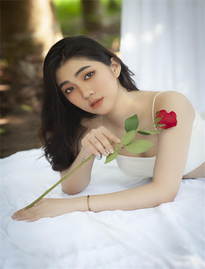 传家在线观看免费观看完整版_欧美金发美女_日本电影巜公么的侵犯